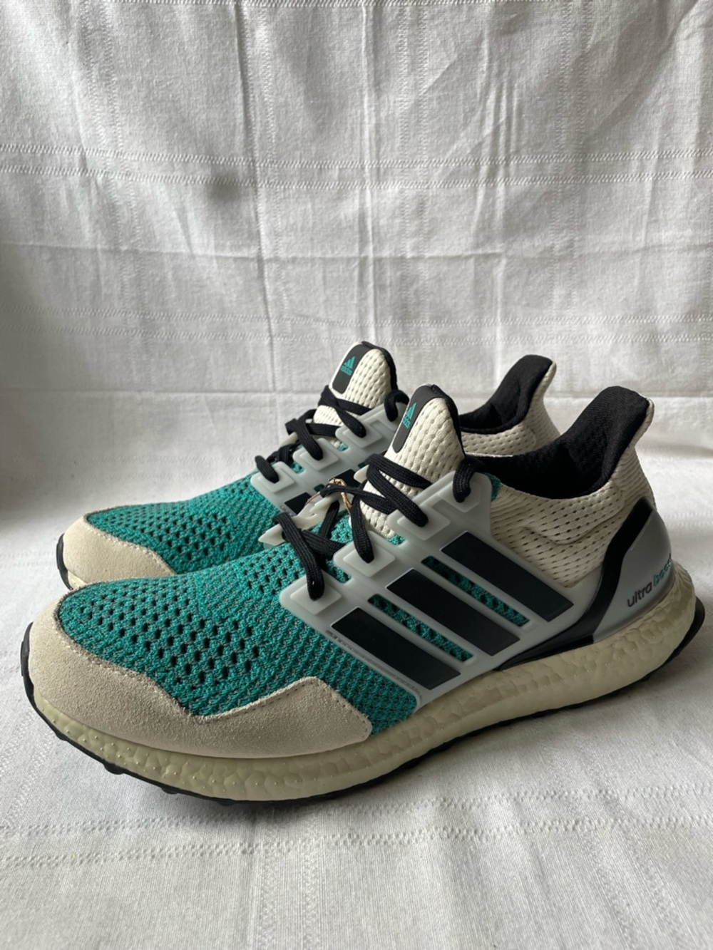 Adidas Ultra Boost 1.0 Pure Teal Black White Sneakers Men's Size 10 JQ0830
